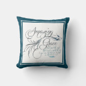 Amazing Grace Throw Pillow クッション (正面)