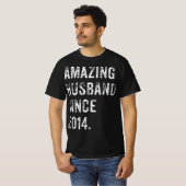 Amazing Husband Since 2014 8 Years Wedding Anniver Tシャツ (正面フル)