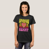 Amazing Mommy Cute Sunset Hearts Mother s Day Retr Tシャツ (正面フル)