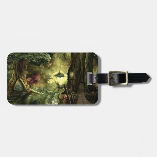 Amazonのファンタジー ラゲッジタグ (正面横)