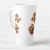 Amber Whisper Petals in the Dark Quiet Bloom Ember カフェラテマグ (左アングル)