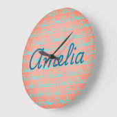 Amelia署名名パターンデザイン ラージ壁時計 (傾斜)