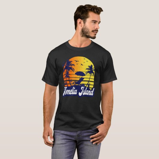 Amelia Island Florida Sunset Beach Retro Tシャツ (正面フル)
