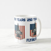 America 250 Years Flying Free Jet - 1776-2026 コーヒーマグカップ (正面右)