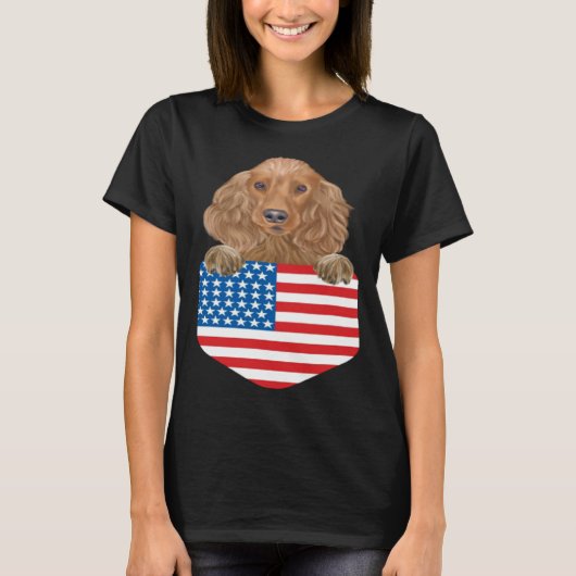 America Flag Cocker Spaniel Dog In Pocket Tシャツ (正面)