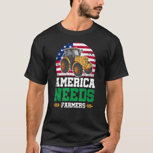 America Needs Farmers US American Flag Tractor Tシャツ (正面)