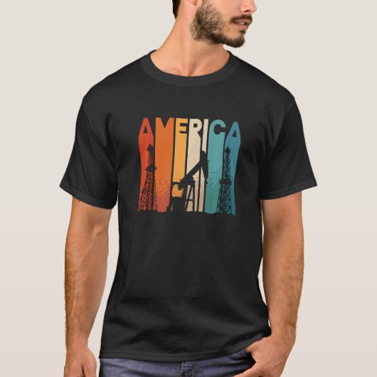 America Retro Roughneck Oil Rig Worker Workers Oil Tシャツ (正面)