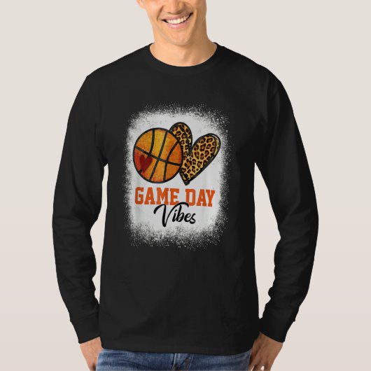 American Basketball Game Day Vibes Basketball Mom Tシャツ (正面)