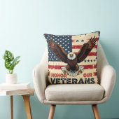 American Eagle Honor Our Veterans Throw Pillow クッション (椅子)