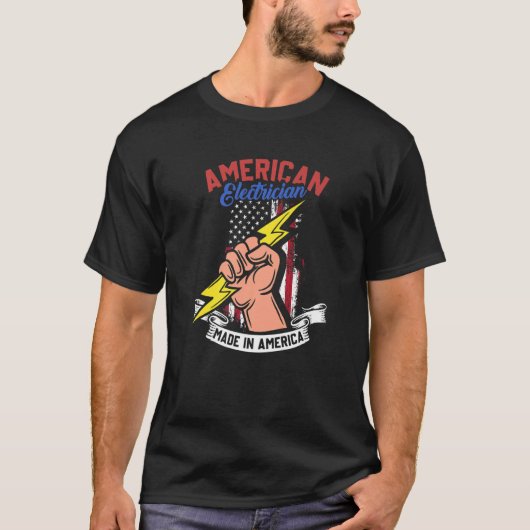 American Electrician  US Flag  Electrical Engineer Tシャツ (正面)