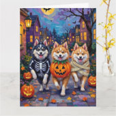 American Eskimo Dogs Trick-or-Treating Halloween カード (黄色い花)