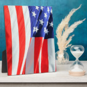 American Flagでは、写真の追加や文字のアップロードが可能 フォトプラーク (側面)