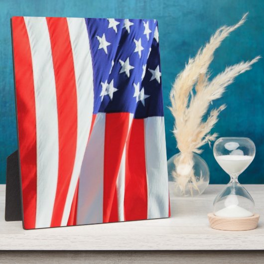 American Flagでは、写真の追加や文字のアップロードが可能 フォトプラーク (側面)