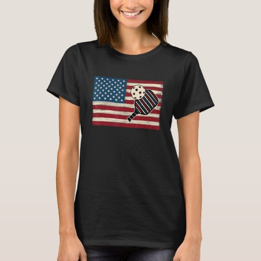 American flag 4th of July USA Patriotic Pickleball Tシャツ (正面)