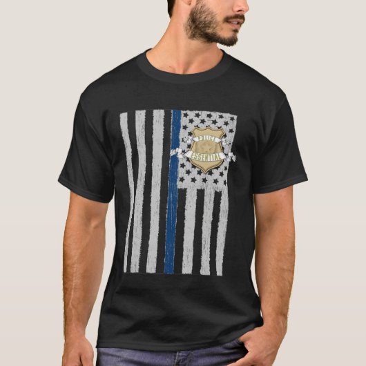 American Flag Essential Police Law Enforcement Pat Tシャツ (正面)