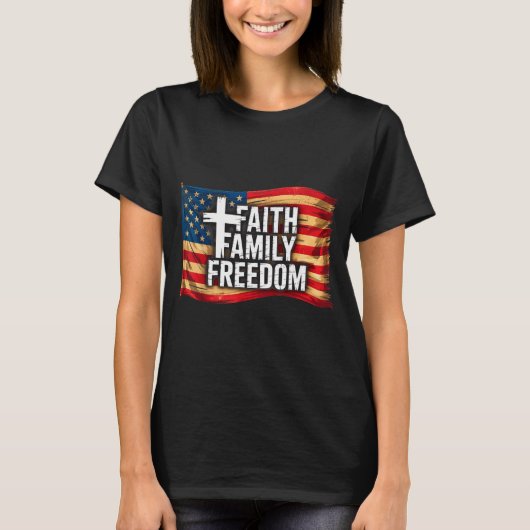 American Flag Faith Family Dom Christian  Tシャツ (正面)