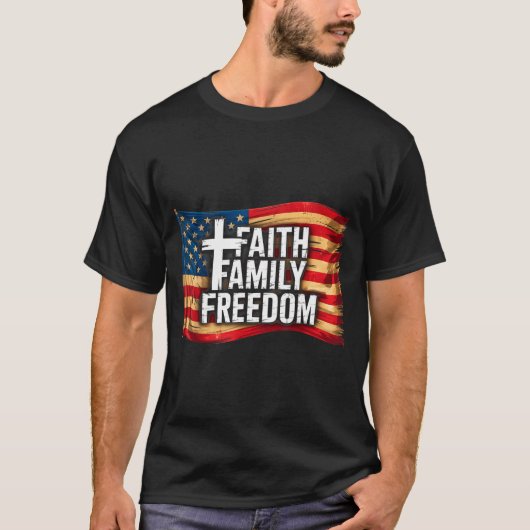American Flag Faith Family Dom Christian  Tシャツ (正面)
