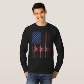 American Flag Fishing Rod For Fishing Lovers Tシャツ (正面フル)