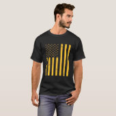 American Flag Honeycomb Honey Bee Beekeeg Beekeepe Tシャツ (正面フル)