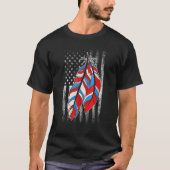 American Flag  Native Feather Pride Month Indigeno Tシャツ (正面)