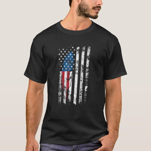 American Flag Native Tribe Feather Pride Happy 4th Tシャツ (正面)