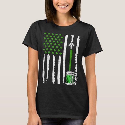 American Flag St Patrick s Day Shamrock Drinking B Tシャツ (正面)