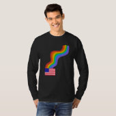 American Flag Wavy Rainbow ROYGBIV Pride in USA Ra Tシャツ (正面フル)