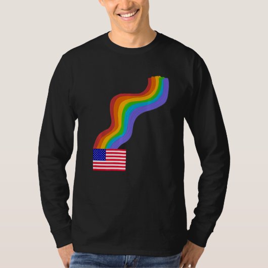 American Flag Wavy Rainbow ROYGBIV Pride in USA Ra Tシャツ (正面)