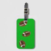 American football balls on green ラゲッジタグ (正面縦)