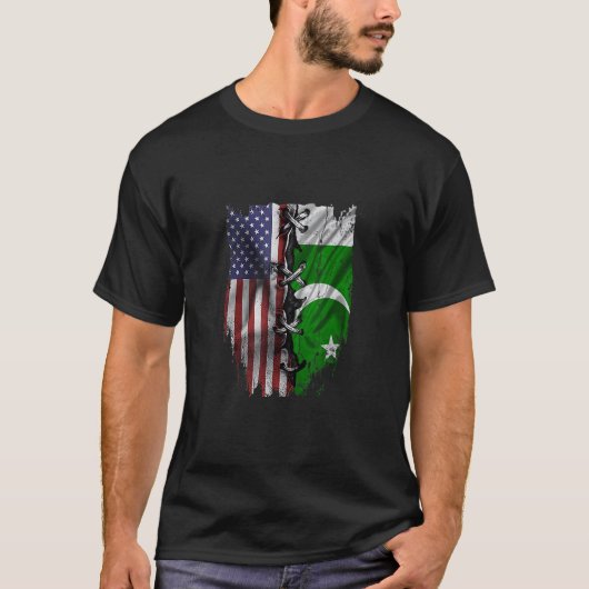 American Grown Pakistani Roots USA Pakistan Flag Tシャツ (正面)