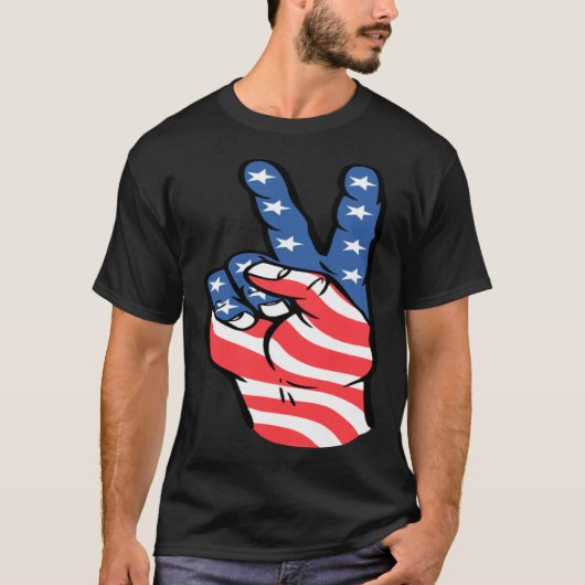 American Peace Flag  Patriotic 4th of July Hand Si Tシャツ (正面)