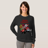 American Pitbull Terrier With Santa Claus In Red T Tシャツ (正面フル)
