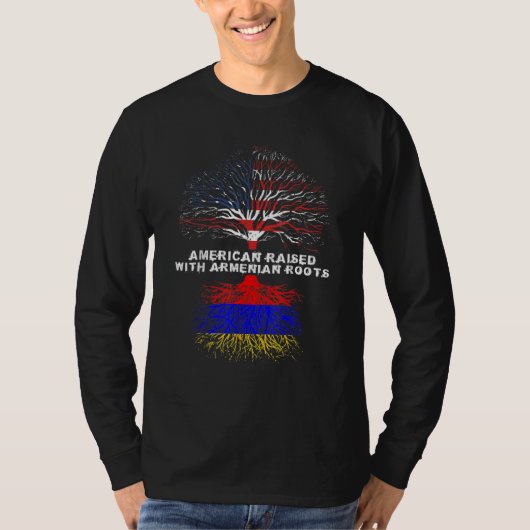 American Raised with Armenian Roots Armenia Tシャツ (正面)