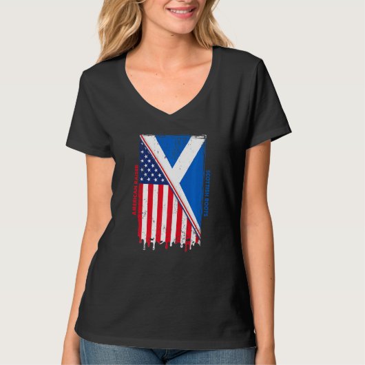 American Raised With Scottish Roots With Scotland Tシャツ (正面)