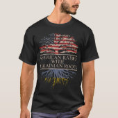 American Raised with Ukrainian Roots Tシャツ (正面)