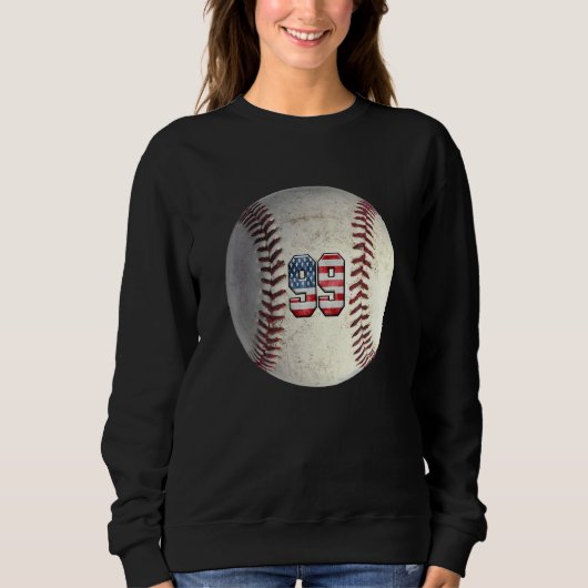 American USA Flag With Retro 99 Baseball Number 99 スウェットシャツ (正面)
