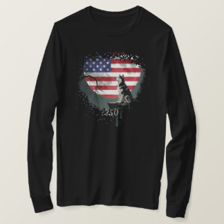 American Watchdog - Siberian Husky T-Shirt Tシャツ