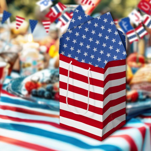 Americana Red And White Stripes ミディアムペーパーバッグ