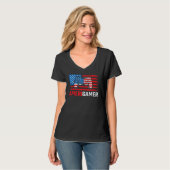 Amerigamer Distressed American Flag Gamer July 4th Tシャツ (正面フル)