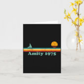 Amity 1975 Retro Sailboat And Sunset Design Idea  カード (黄色い花)