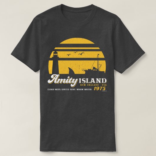 Amity Island 擦り切れた Universal UCS LLC Tシャツ (デザイン正面)