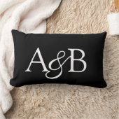 Ampersand Monogram Black and White Couple ランバークッション (ブランケット)