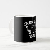 Ampuユーモアのサメの脚の回復おもしろいギフト コーヒーマグカップ (正面左)