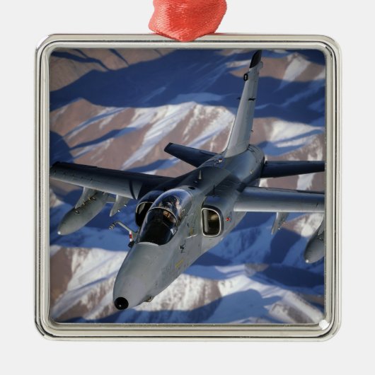 AMXがイタリアン切断する メタルオーナメント (正面)