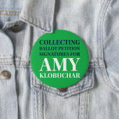 Amy Collecting Signaturesラウンドボタン 缶バッジ (インサイチュ)