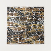 An abstract design that transforms an animal skin タペストリー (正面(横))
