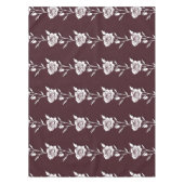 An Arrangement  Of Minimalist Single Line Roses  テーブルクロス (正面)