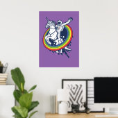 An astronaut riding a unicorn through a rainbow ポスター (ホームオフィス)