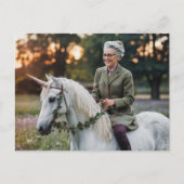 An elderly woman on her unicorn ポストカード (正面)