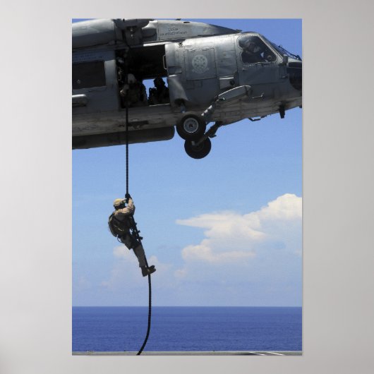 An explosive ordinance disposal technician ポスター (正面)